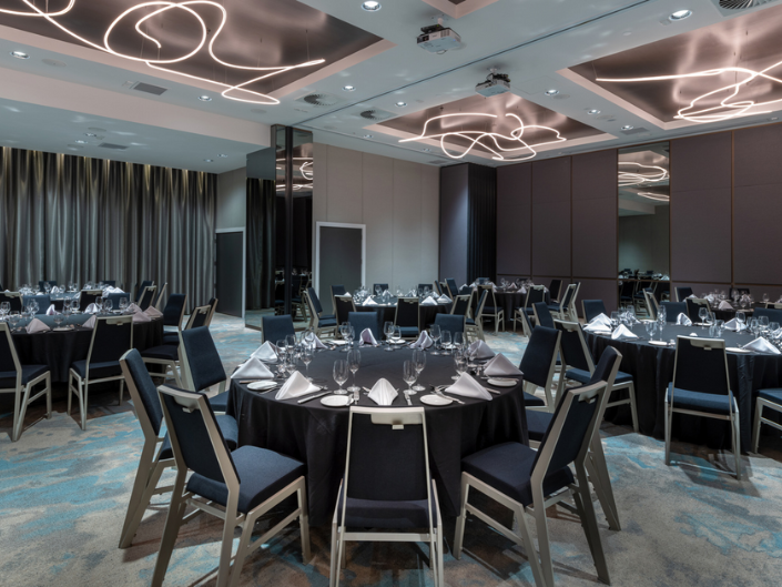 Corporate Christmas Party Venues - Queens Head Ball Room